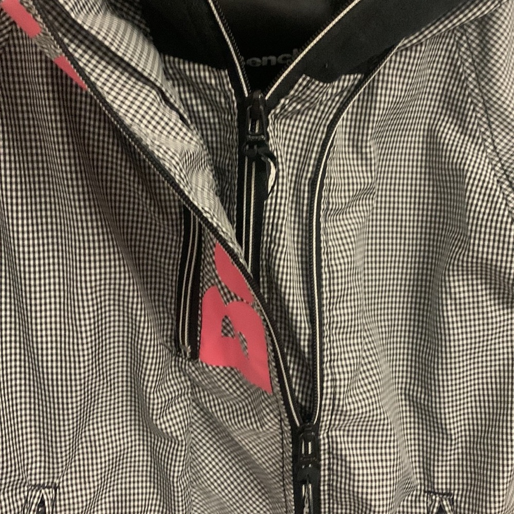 Bench Jacket - Picture 2 of 4